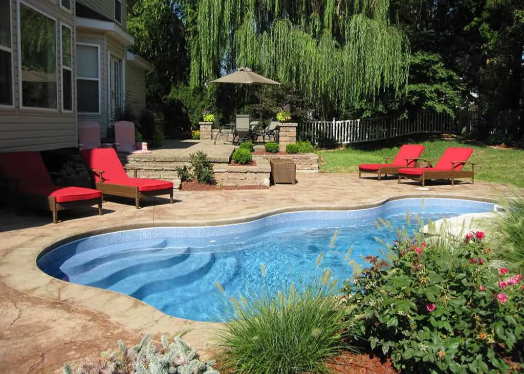 bermuda model slide 12