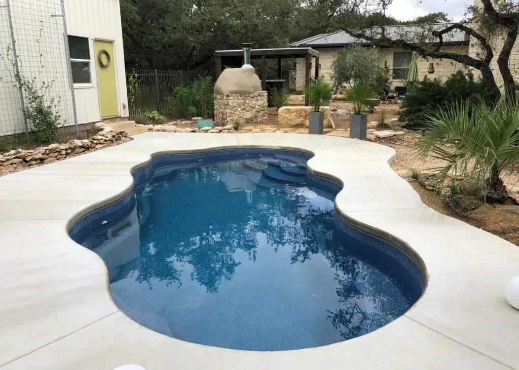 bermuda model slide 7